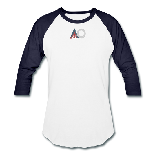 AO middle logo faded - white/navy